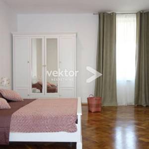 Potok, uređen 4-soban stan s balkonom