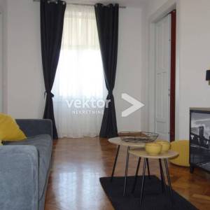 Potok, uređen 4-soban stan s balkonom