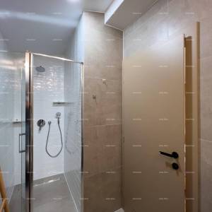 Potpuno nov bed and breakfast u centru Pule!