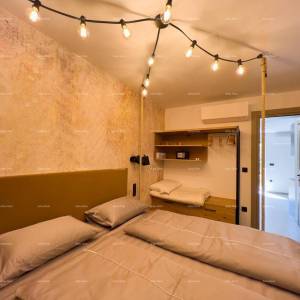 Potpuno nov bed and breakfast u centru Pule!