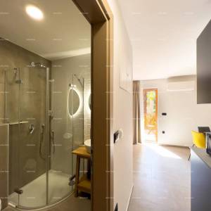 Potpuno nov bed and breakfast u centru Pule!