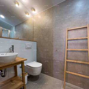 Potpuno nov bed and breakfast u centru Pule!