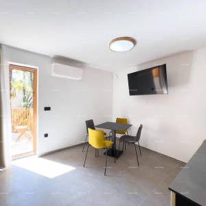 Potpuno nov bed and breakfast u centru Pule!