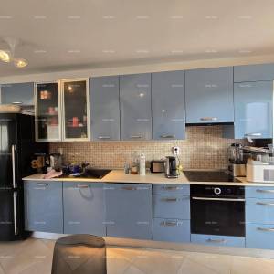 Prekrasan stan, 1000 m od mora!Uporabna dozvola