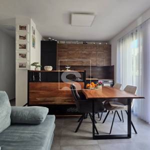 Prekrasan stan u Štinjanu - 1200m od mora