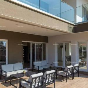 Prekrasna moderna kuća s pogledom na more- Fažana!