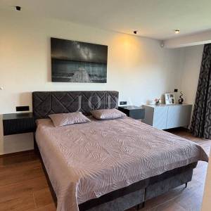 Prekrasna Vila sa bazenom kompletno opremljena,LABIN okolica