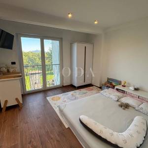 Prekrasna Vila sa bazenom kompletno opremljena,LABIN okolica