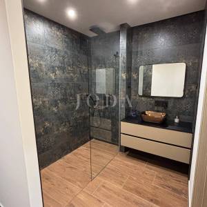 Prekrasna Vila sa bazenom kompletno opremljena,LABIN okolica