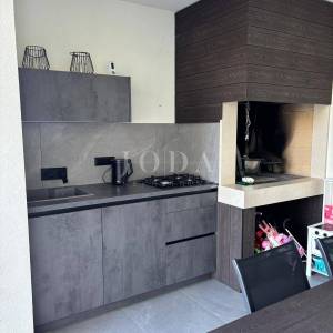 Prekrasna Vila sa bazenom kompletno opremljena,LABIN okolica