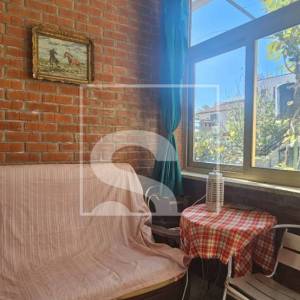 Prilika! Kuća s 3 stana i pogledom na more