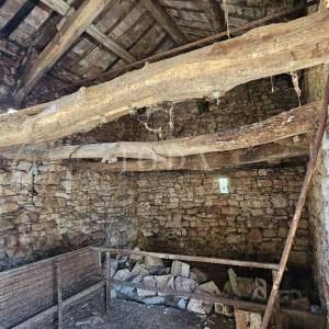 PRILIKA!Kamena starina za adaptaciju,Labin okolica