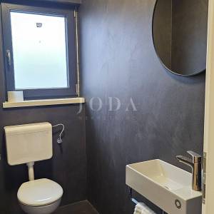 PRILIKA!!POPUST!Prekrasna stancija na prostranoj okućnici,GRAČIŠĆE