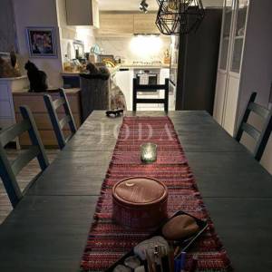 PRILIKA!!POPUST!Prekrasna stancija na prostranoj okućnici,GRAČIŠĆE