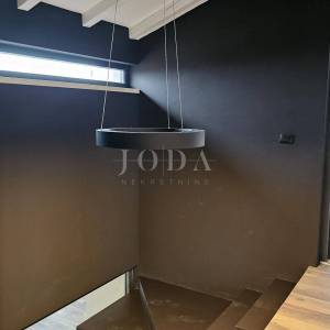 PRILIKA!!POPUST!Prekrasna stancija na prostranoj okućnici,GRAČIŠĆE