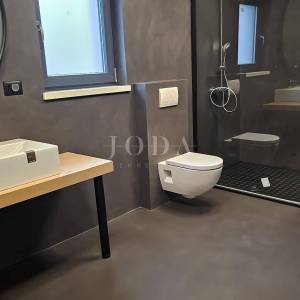 PRILIKA!!POPUST!Prekrasna stancija na prostranoj okućnici,GRAČIŠĆE