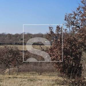 Privatnost, pogled i priroda – idealna građevinska parcela