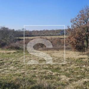 Privatnost, pogled i priroda – idealna građevinska parcela