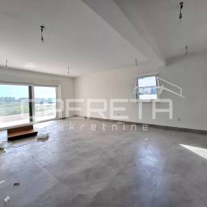 USELJIVO! Privlaka/Zadar - Penthouse E101, 70m od mora