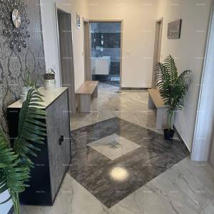 Prizemnica s velikim vrtom