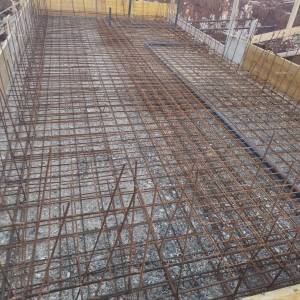 Prodaja dvoetažne kuće s bazenom u mirnom naselju, okolica Pule!