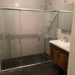 Prodaja- Dvosoban stan s dvije kupaone, Poreč!