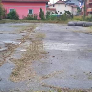 Prodaja, Građevinsko zemljište 3683 m2, blizu Zeline, svi priključci