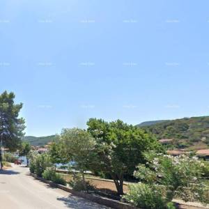 Prodaja građevinskog zemljišta, 350 m udaljeno od mora Vela Luka, Korčula!