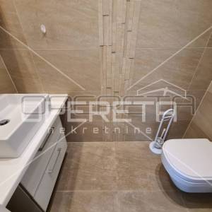 Prodaja, Kuća, Blato, Jurja Njavre, Dvojni objekt, 323m2