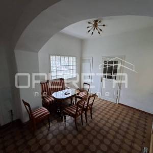 Prodaja, Kuća, Centar, Centar, Samostojeća, 266m2