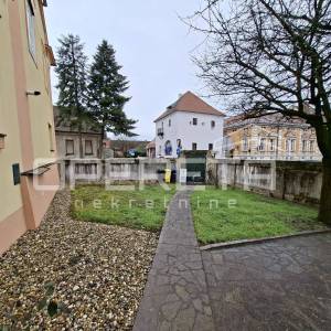 Prodaja, Kuća, Centar, Centar, Samostojeća, 266m2