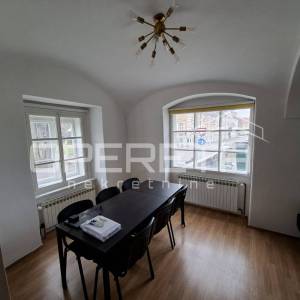 Prodaja, Kuća, Centar, Centar, Samostojeća, 266m2