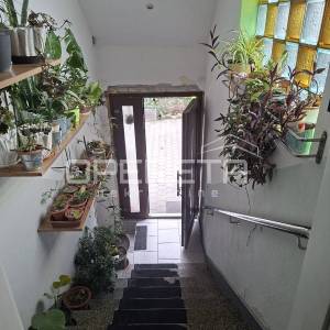 Prodaja, Kuća, Centar, Dobriše Cesarića, Samostojeća, 160m2