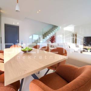 Prodaja, Kuća, Krk, Linardići , Samostojeća, 255m2