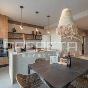 Prodaja, Kuća, Novaki Motovunski, Brigi, Samostojeća, 200m2