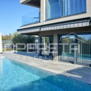 Prodaja, Kuća, Poreč, Poreč, Dvojni objekt, 250m2