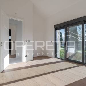 Prodaja, Kuća, Poreč, Poreč, Samostojeća, 210m2