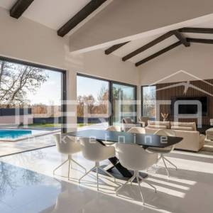 Prodaja, Kuća, Poreč, Poreč, Samostojeća, 210m2