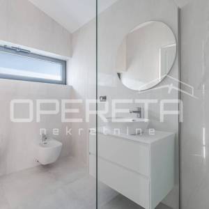 Prodaja, Kuća, Poreč, Poreč, Samostojeća, 210m2