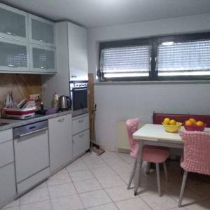 Prodaja, Kuća, Samostojeća, Karlovačka županija, Karlovac, Švarča