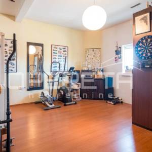 Prodaja, Kuća, Vrhovec, Vrhovec , Samostojeća, 560m2