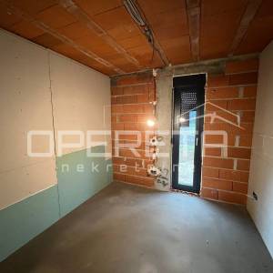 Prodaja, Kuća, Žabnik, Žabnik, Samostojeća, 140m2