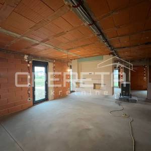 Prodaja, Kuća, Žabnik, Žabnik, Samostojeća, 140m2