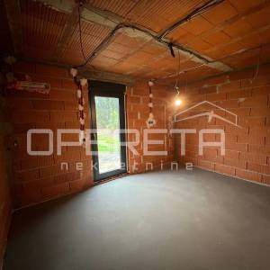 Prodaja, Kuća, Žabnik, Žabnik, Samostojeća, 140m2