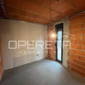 Prodaja, Kuća, Žabnik, Žabnik, Samostojeća, 140m2