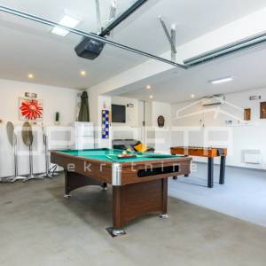 Prodaja, Kuća, Zlatar Bistrica, Veliki Komor 14d, Samostojeća, 330m2