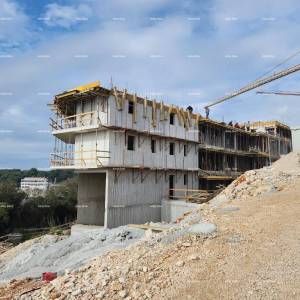 Prodaja modernih stanova u eksluzivnoj zgradi sa pogledom na marinu, Pula!