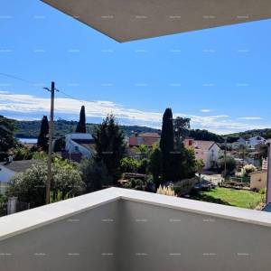 Prodaja - novoizgrađena kuća u blizini mora, Banjole!