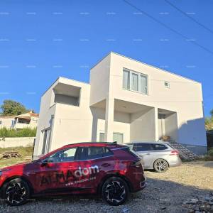 Prodaja - novoizgrađena kuća u blizini mora, Banjole!