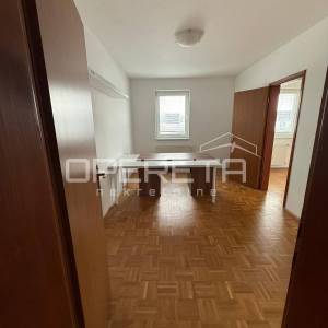 Prodaja, Poslovna zgrada, Centar, Koprivnička ulica, 340m2